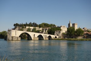 Pont Saint-Bénézet (aka Pont d'Avignon)